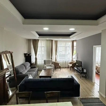 Lamartin Apartment *